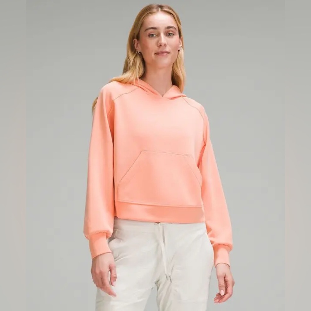 NWT LULULEMON Softstreme Hoodie - Coral Kiss Size 14